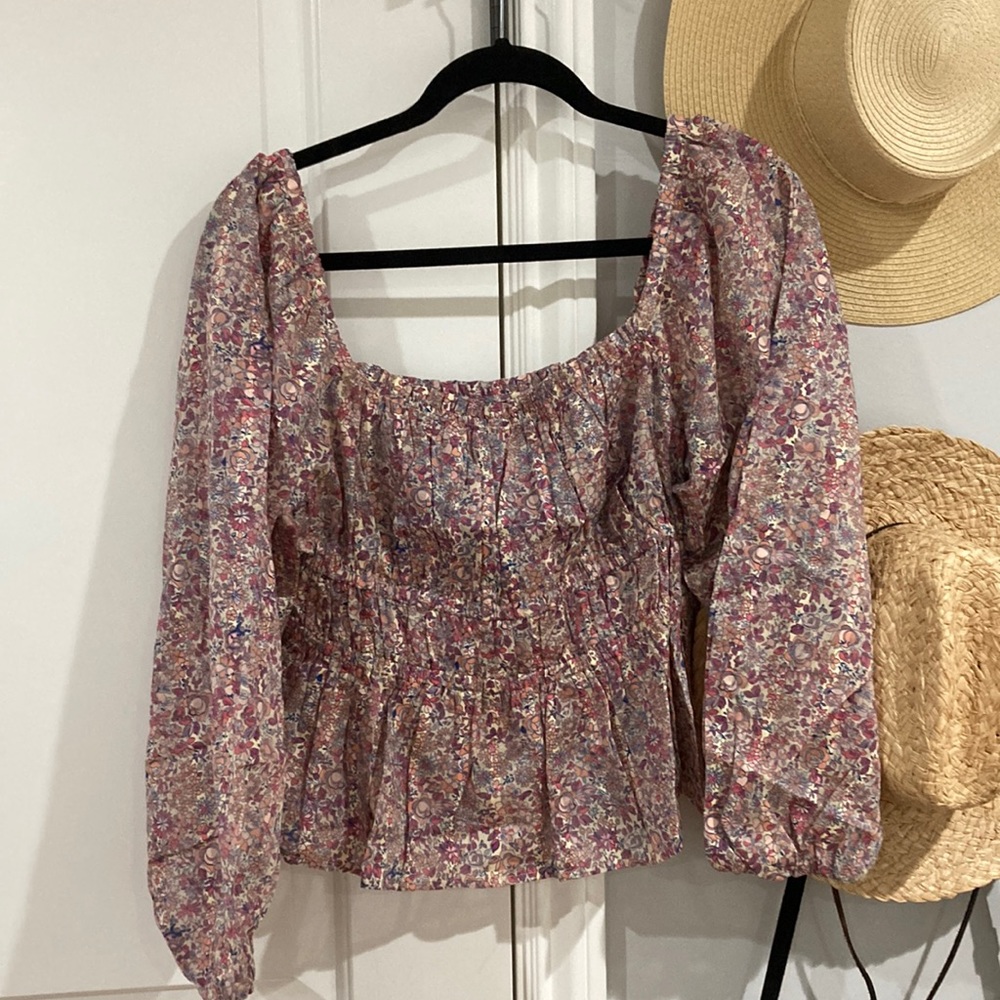 J. Crew Puff sleeve Drapey Crepe Top Floral Size Medium